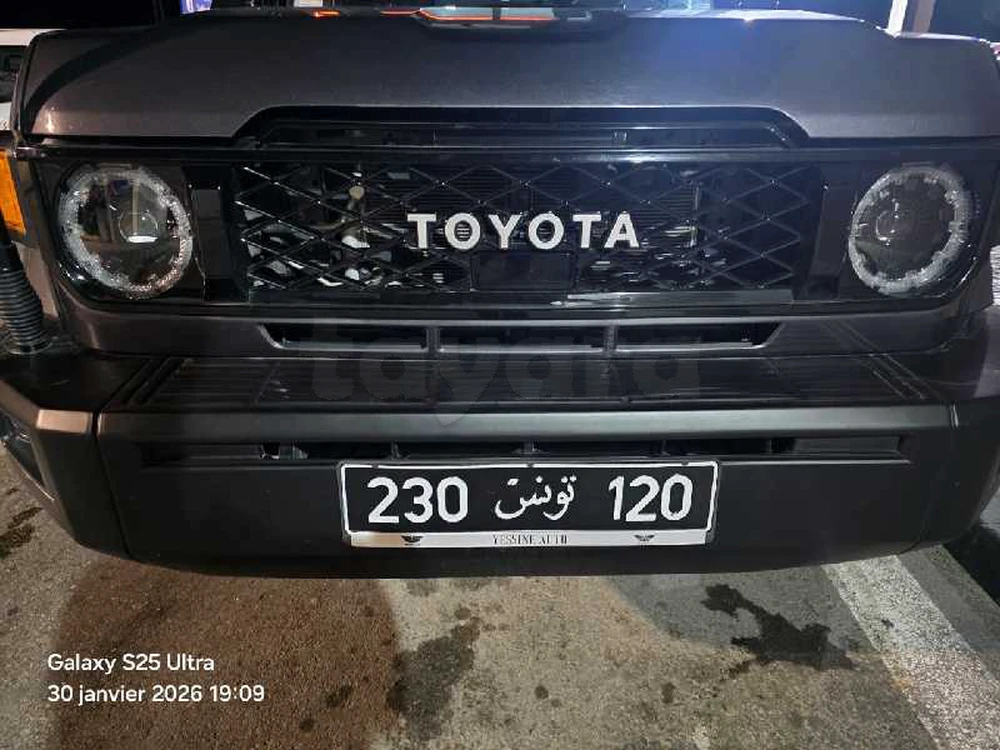 Toyota Land Cruiser