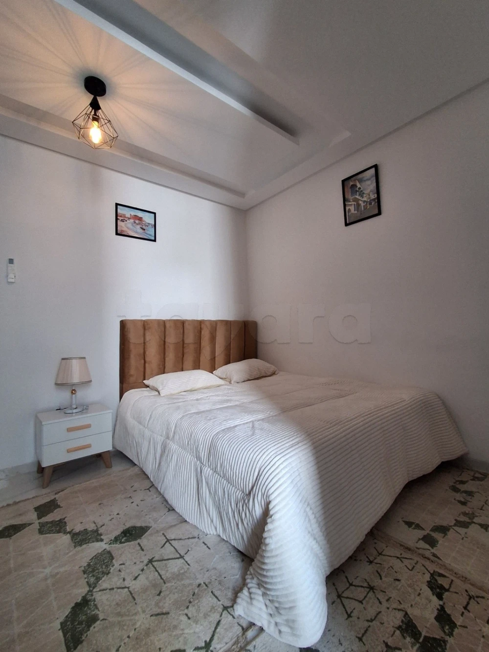 Studio à louer par nuitée - disponible
