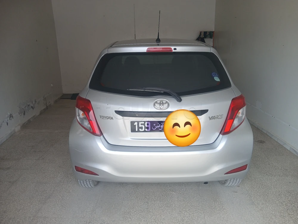 Carte voiture Toyota Yaris