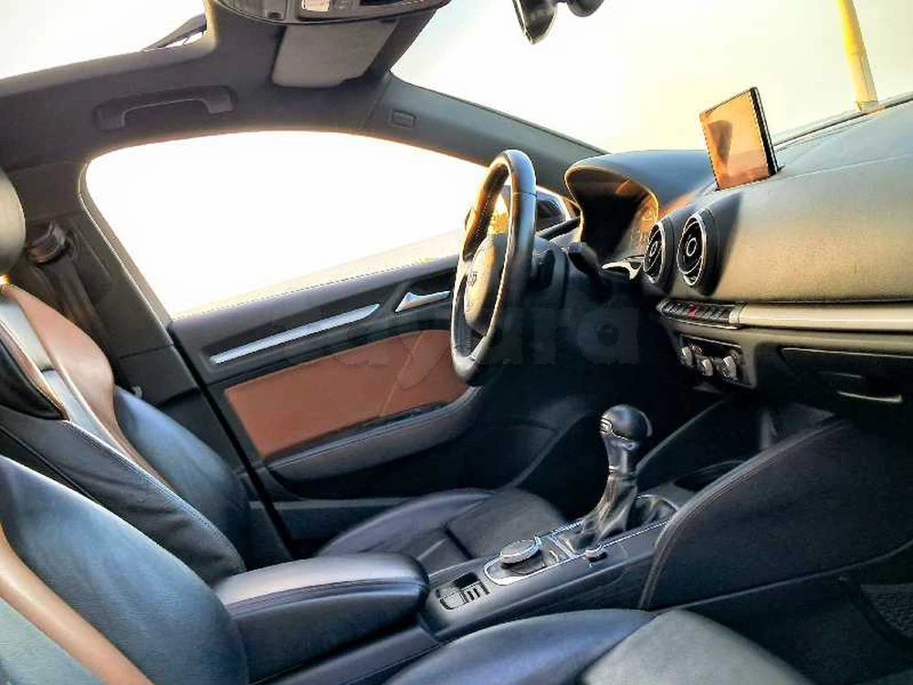 Carte voiture Audi A3