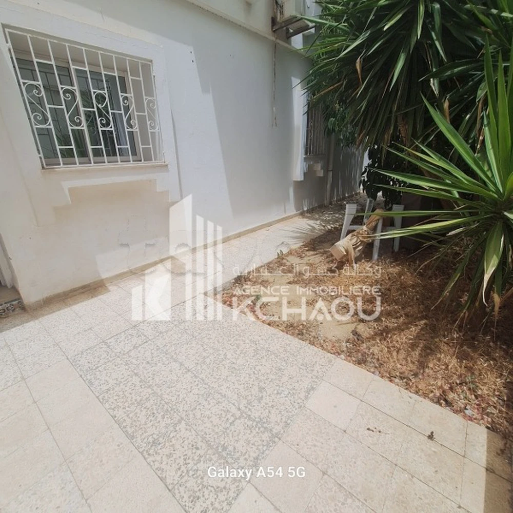 Ennasr à louer s+2  rdc villa avec Jardin - Aanzicht 2