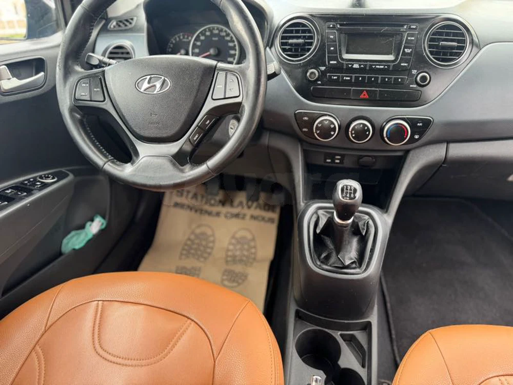 Carte voiture Hyundai i10