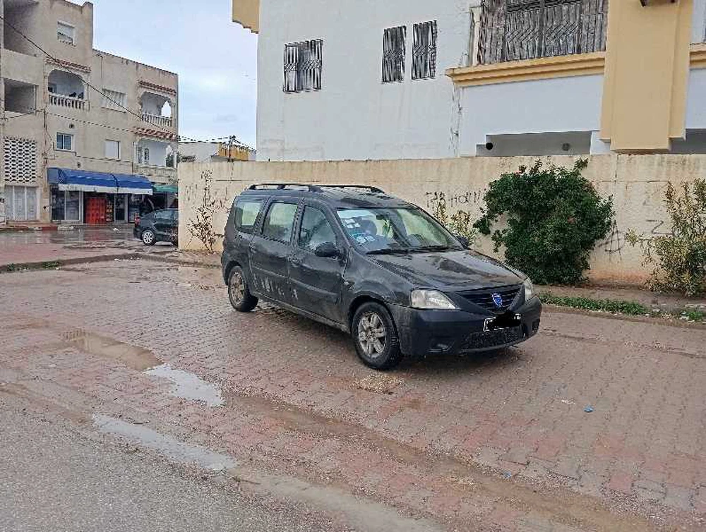 Carte voiture Dacia Logan