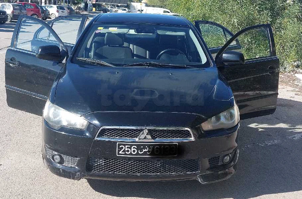 Mitsubishi Lancer