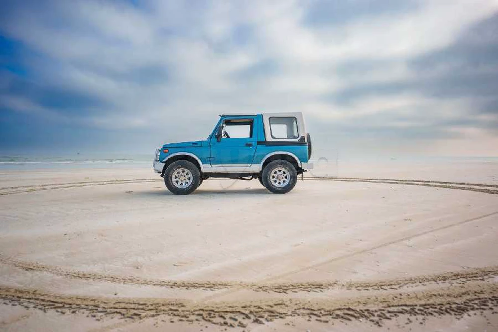 Suzuki Samurai