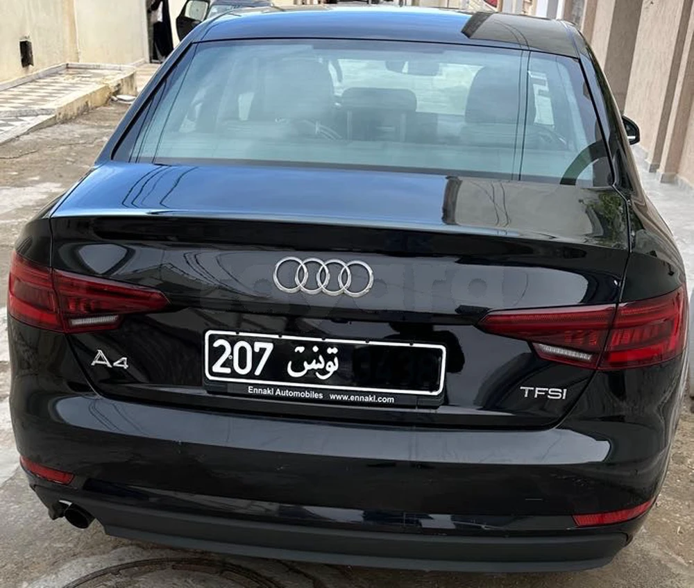 Carte voiture Audi A4