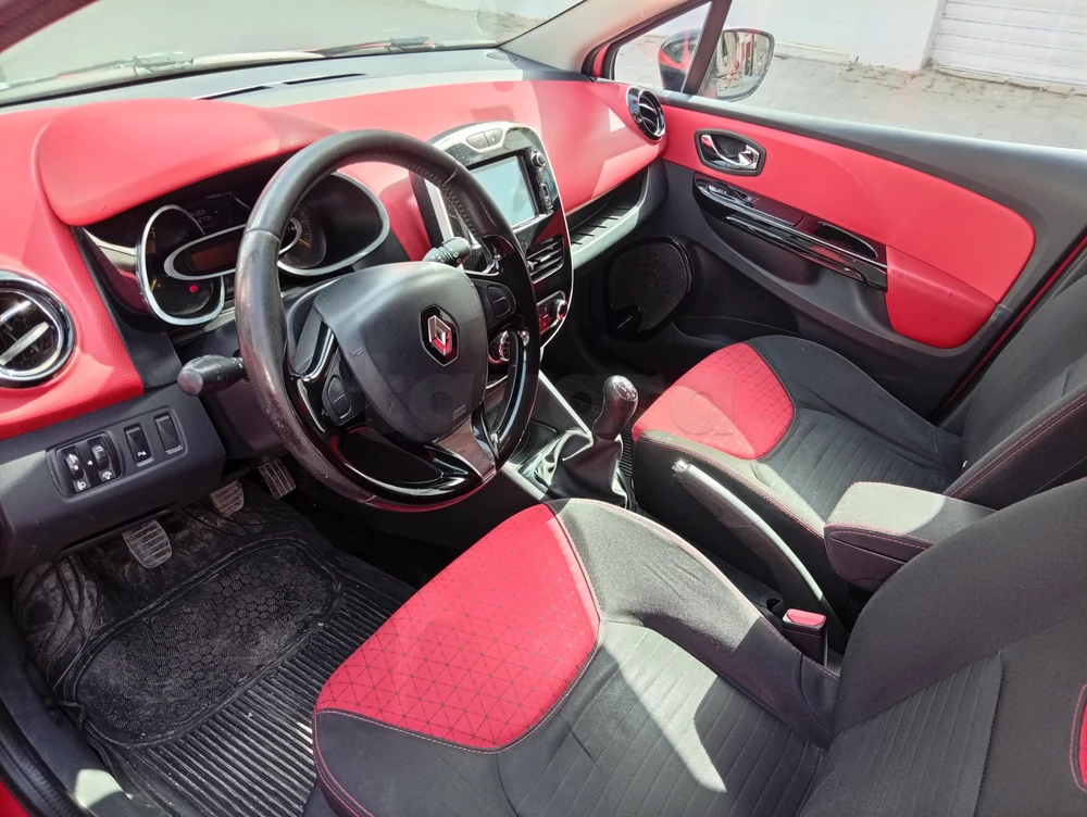Carte voiture Renault Clio