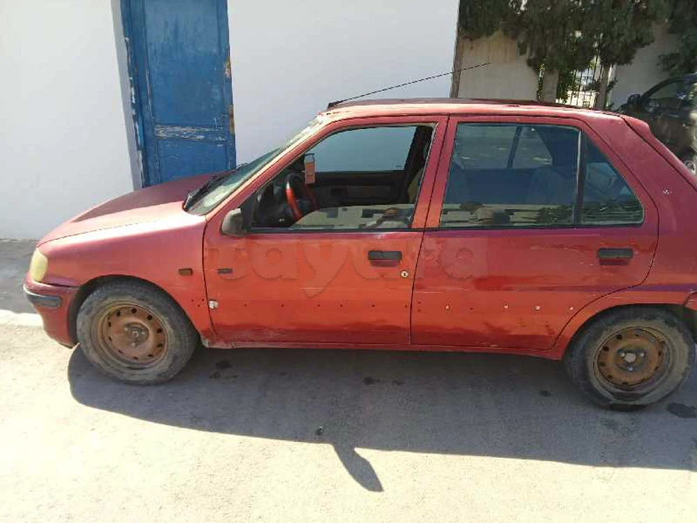 Peugeot 106