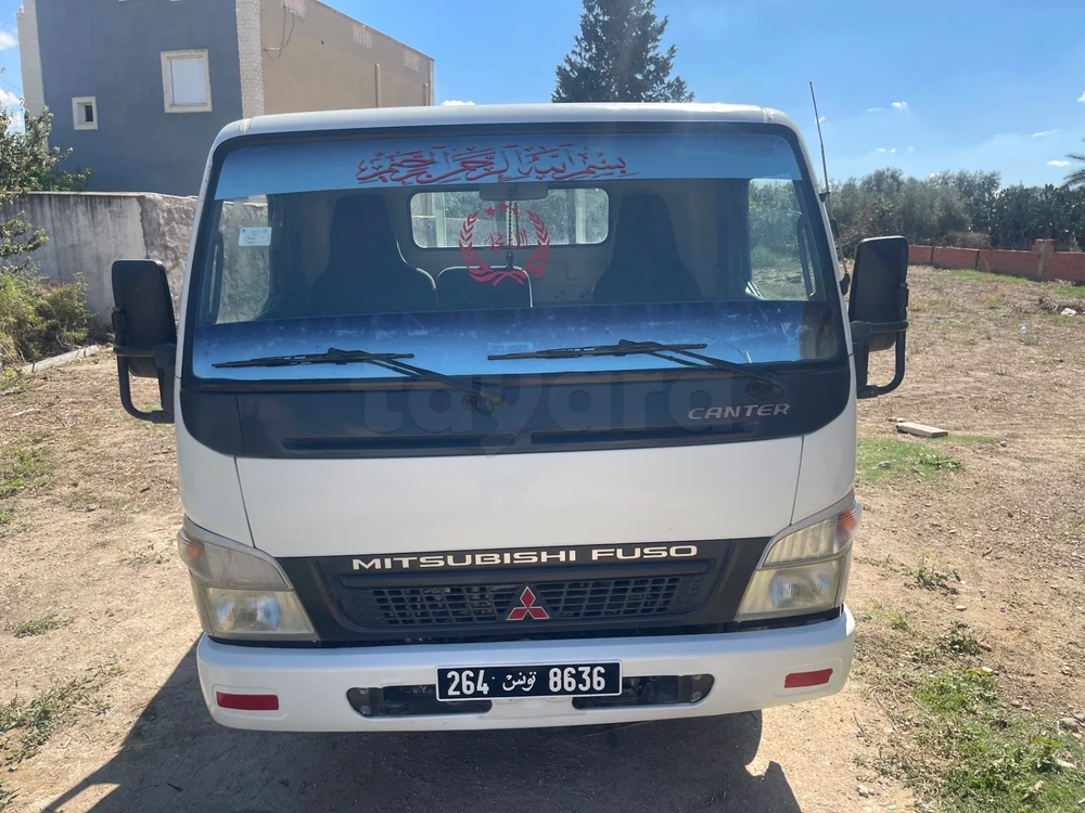 شاحنة ميتسوبيشي كانتر (Mitsubishi Canter) مواصفات خليجية ممتازة