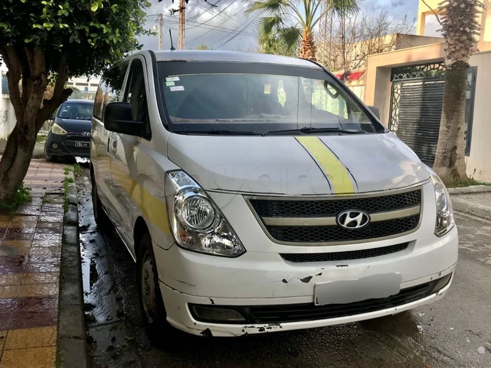 Hyundai H-1