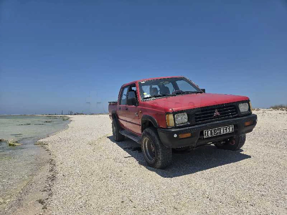 Mitsubishi L200
