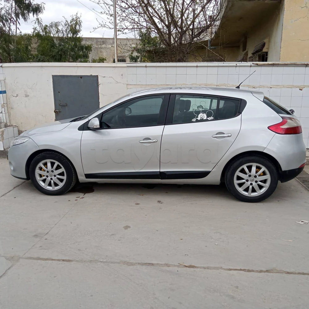 Carte voiture Renault Megane