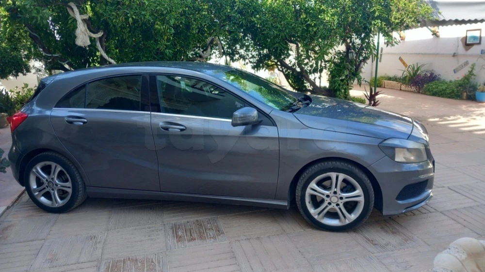 Carte voiture Mercedes-Benz Classe A