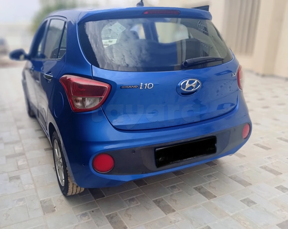 Carte voiture Hyundai i10