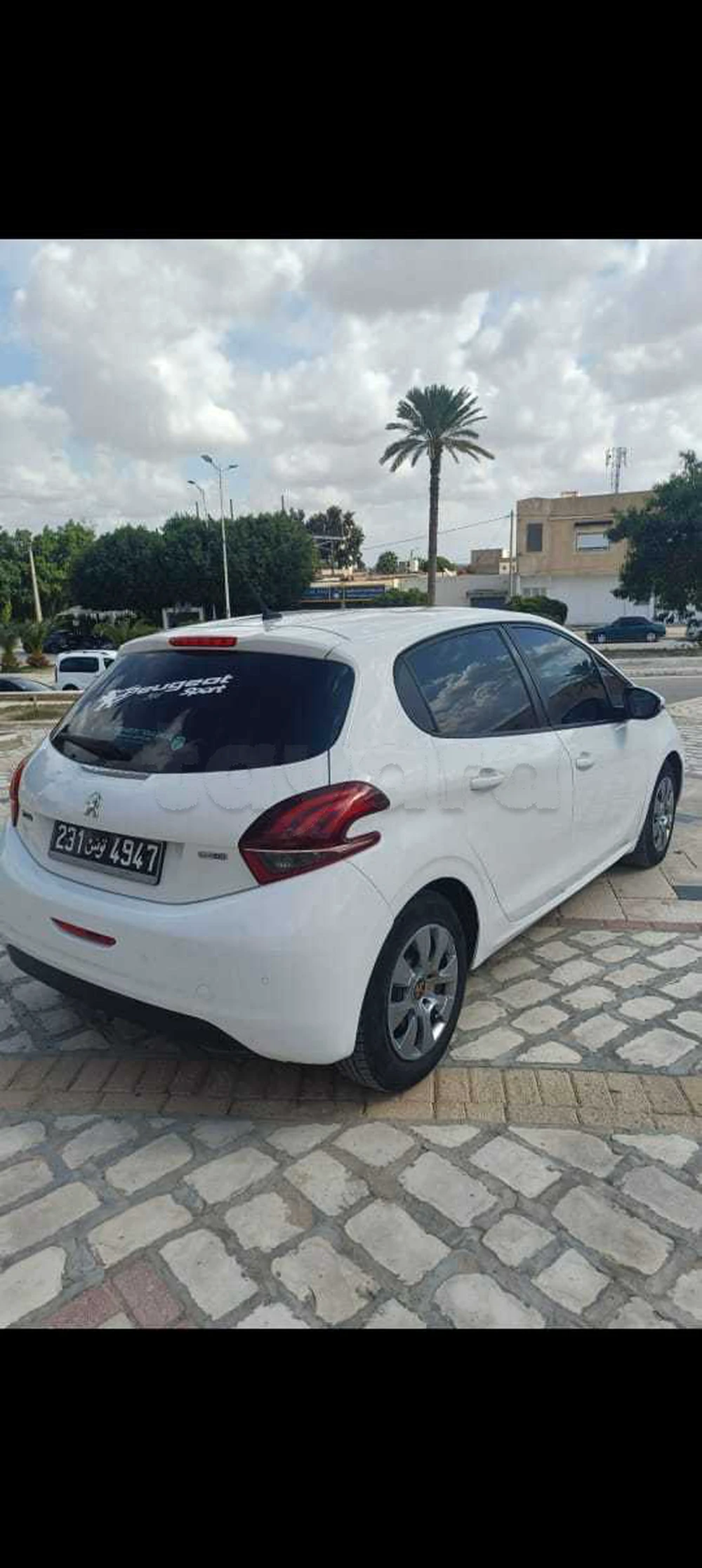 Carte voiture Peugeot 208