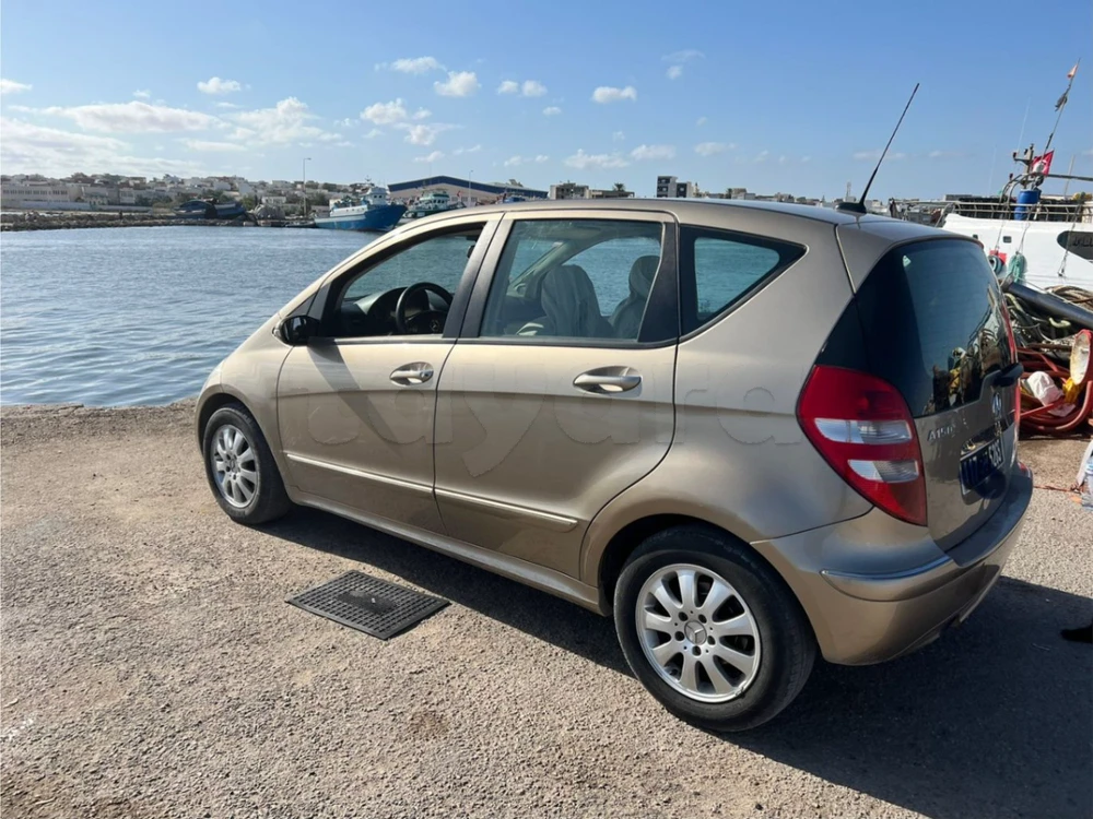 Carte voiture Mercedes-Benz Classe A