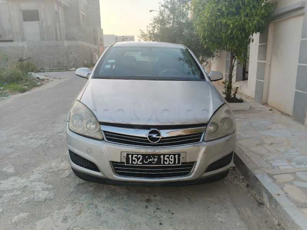 Carte voiture Opel Astra