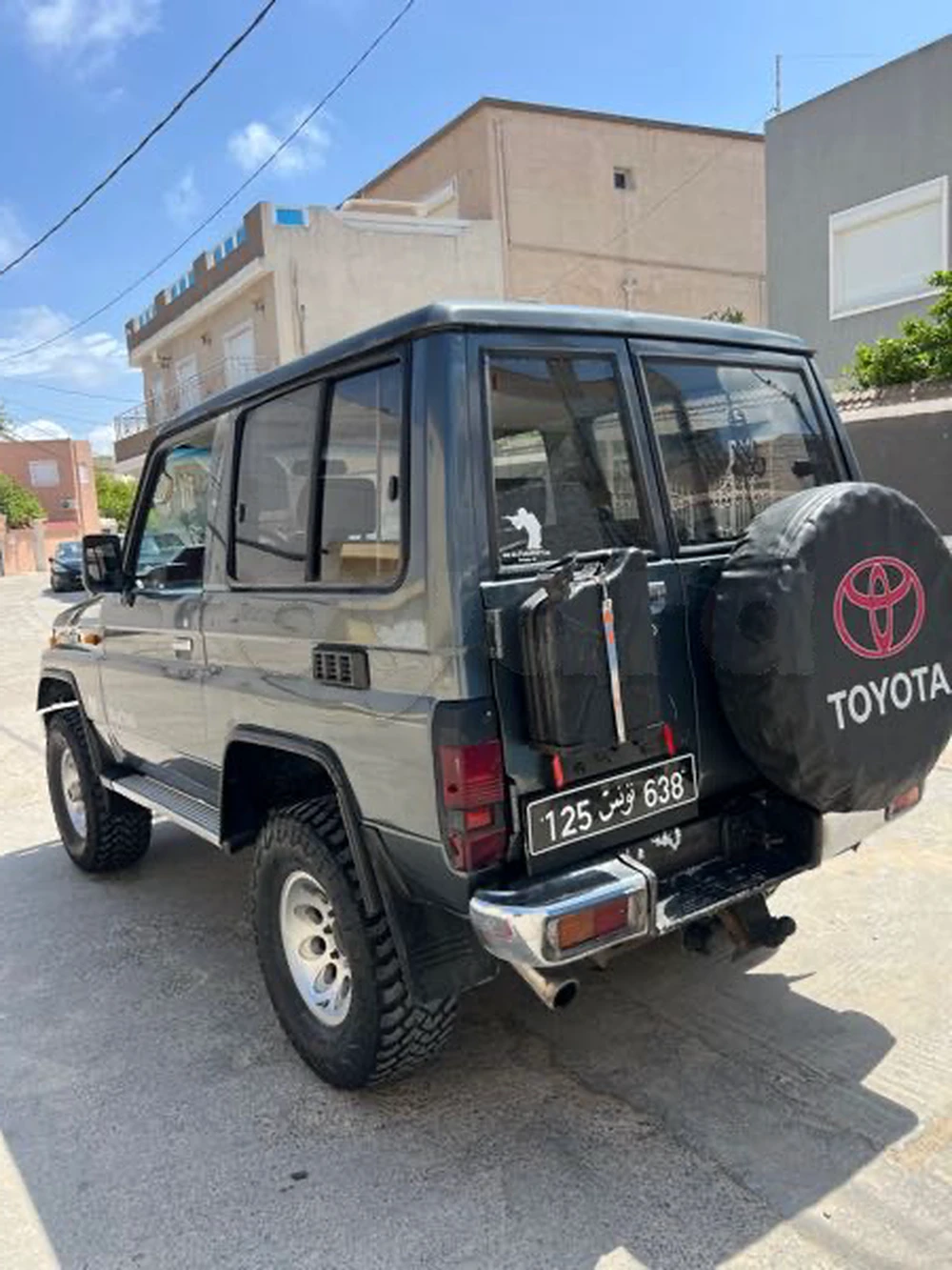 Toyota Land Cruiser