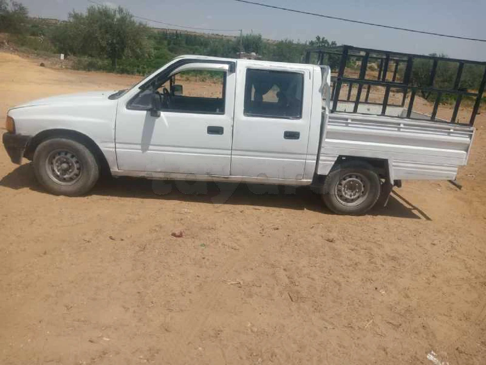 Isuzu D-Max