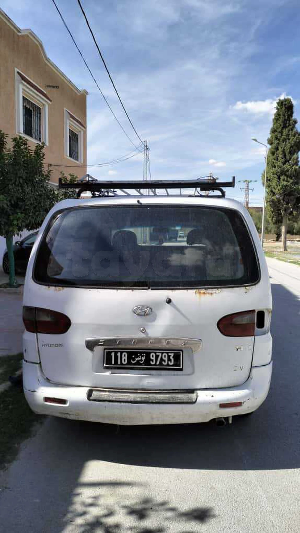Hyundai H-1