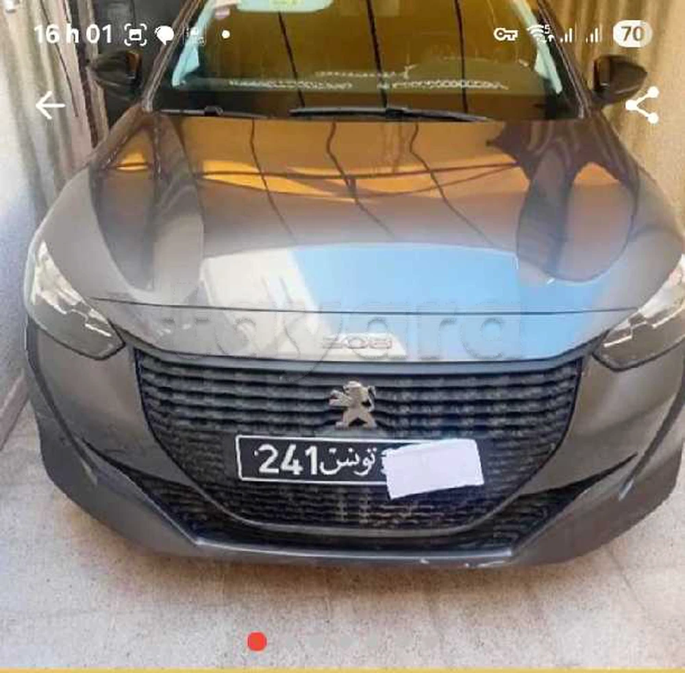 Carte voiture Peugeot 208