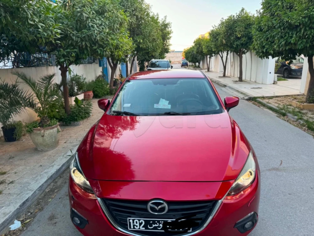 Carte voiture Mazda 3