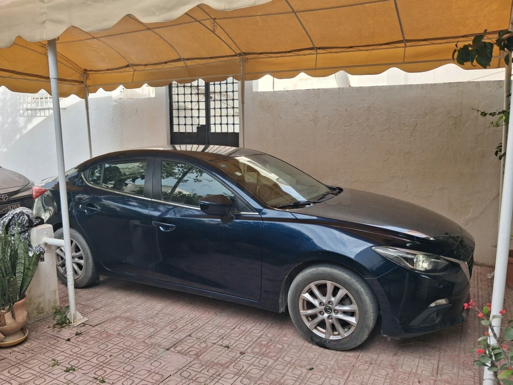 Mazda 3