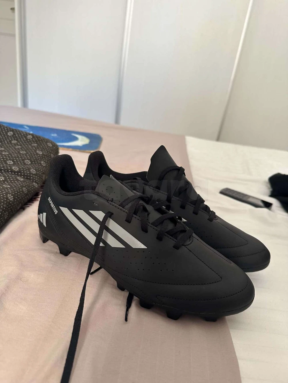 crampon a vendre adidas deportivo