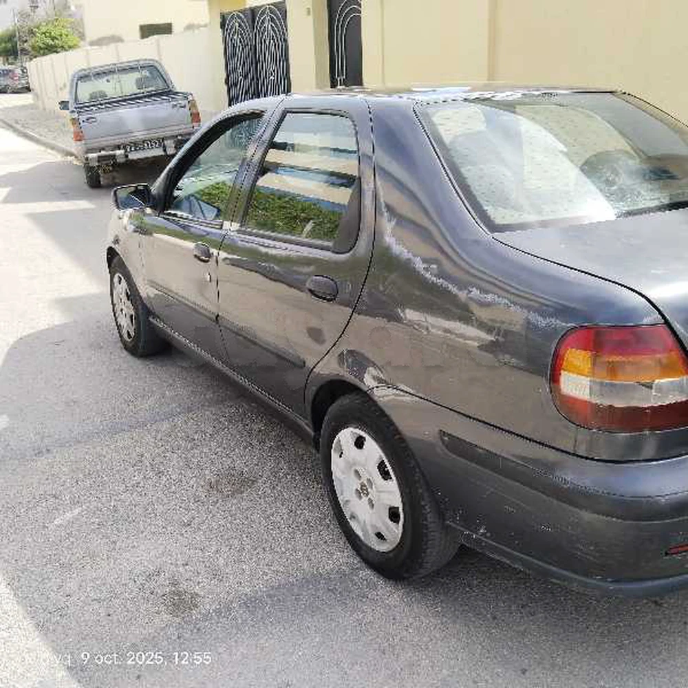 Carte voiture Fiat Siena