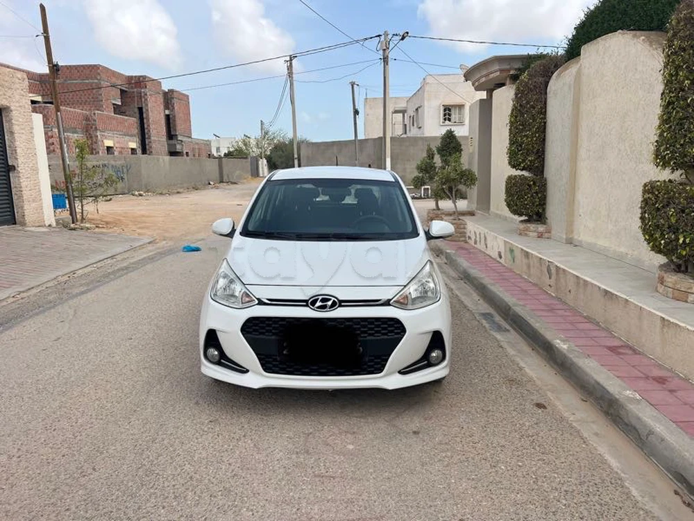 Carte voiture Hyundai i10