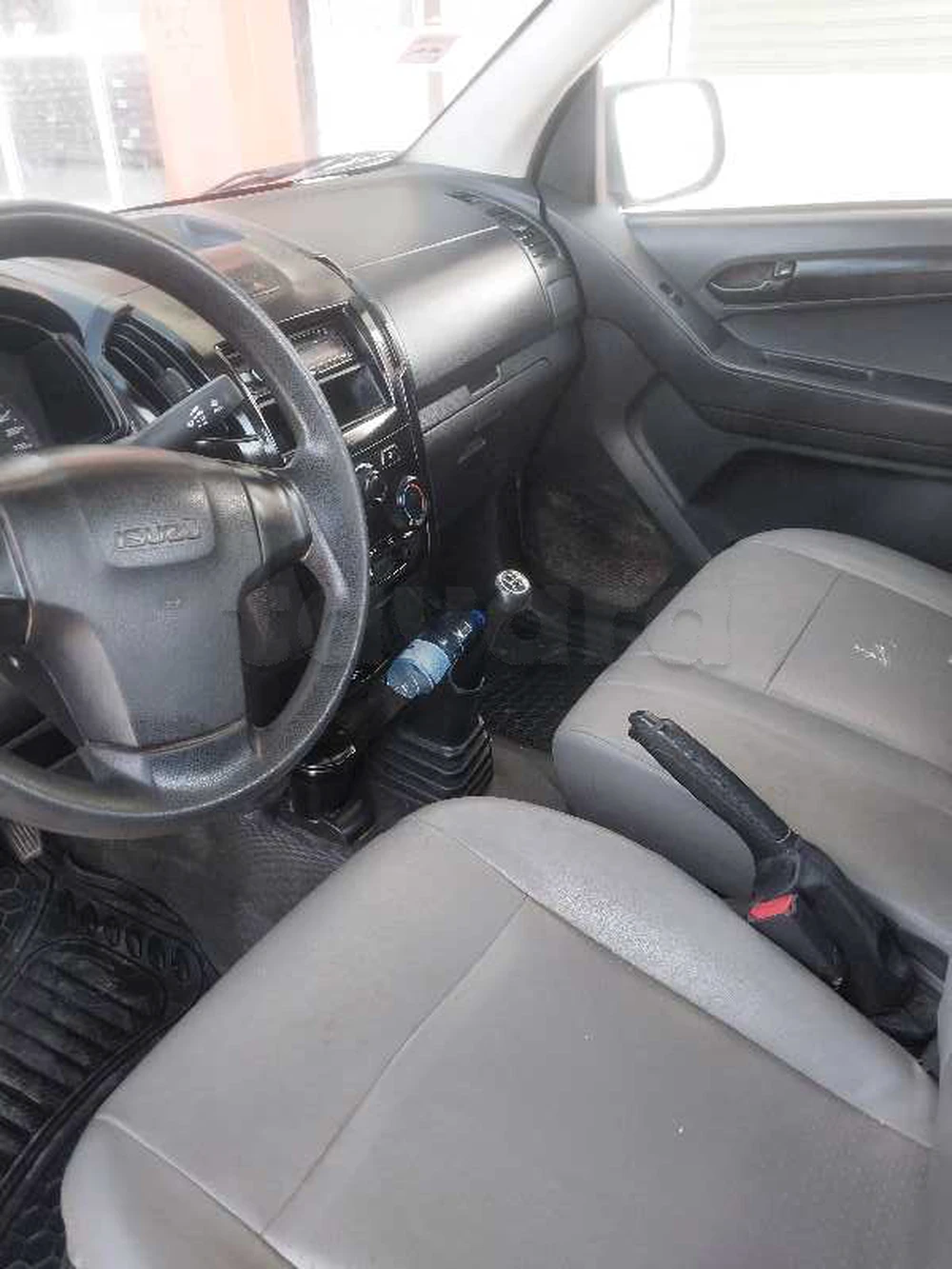 Carte voiture Isuzu D-Max