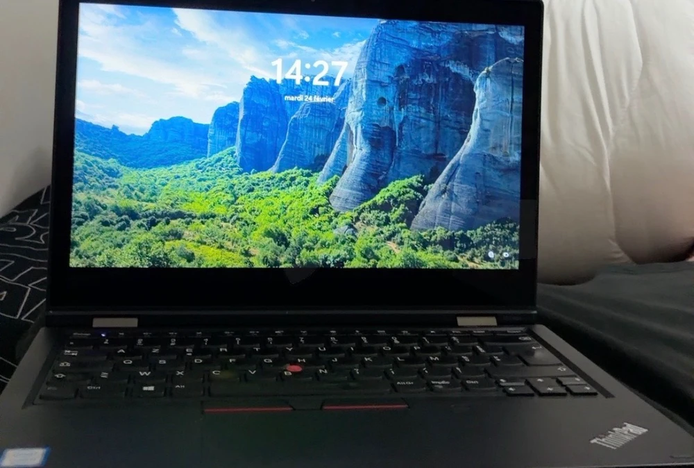 Lenovo thinkpad yoga