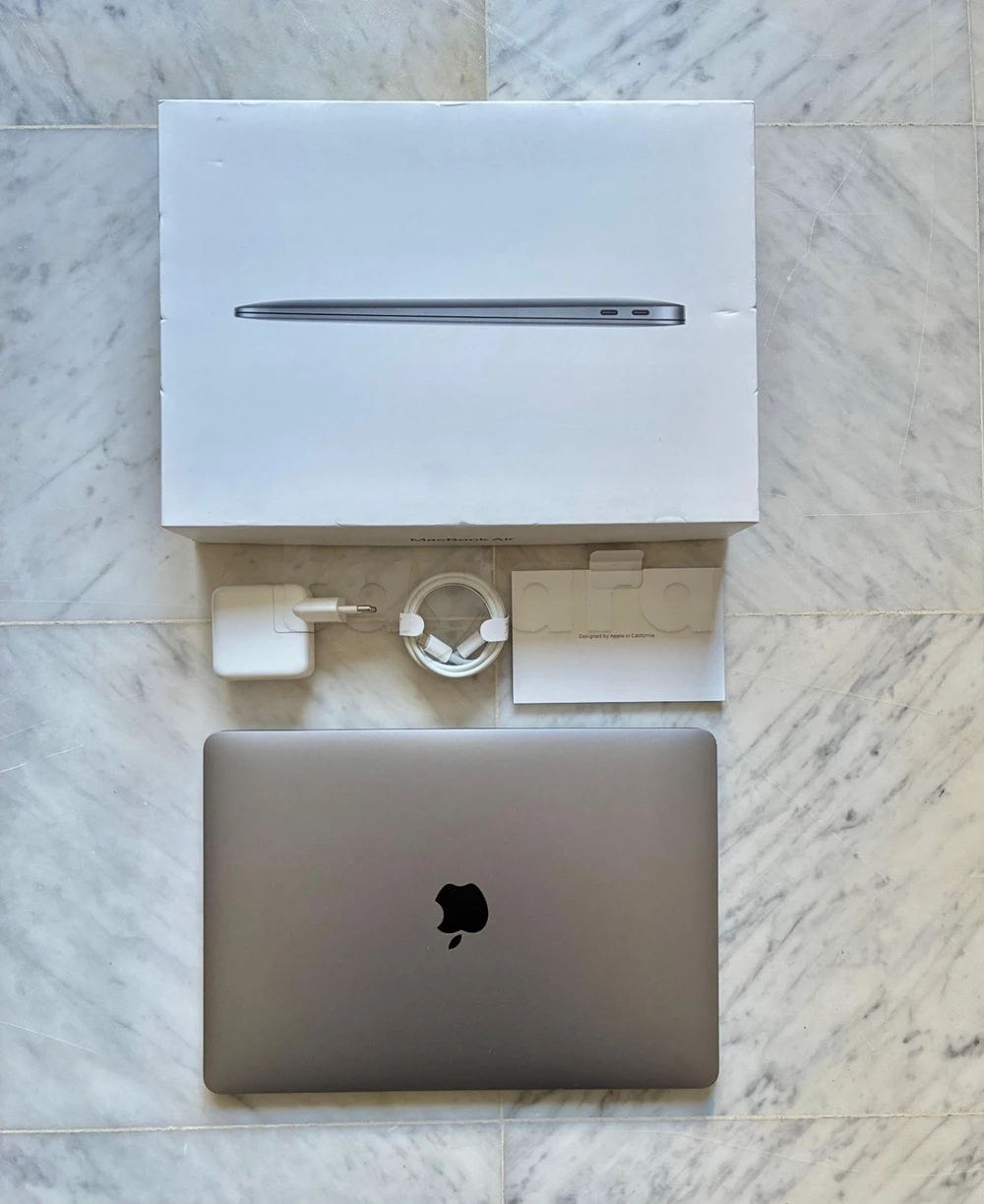 MacBook Air M1