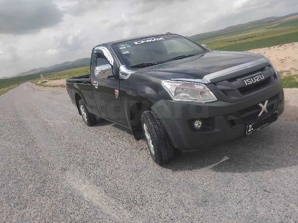 Carte voiture Isuzu D-Max