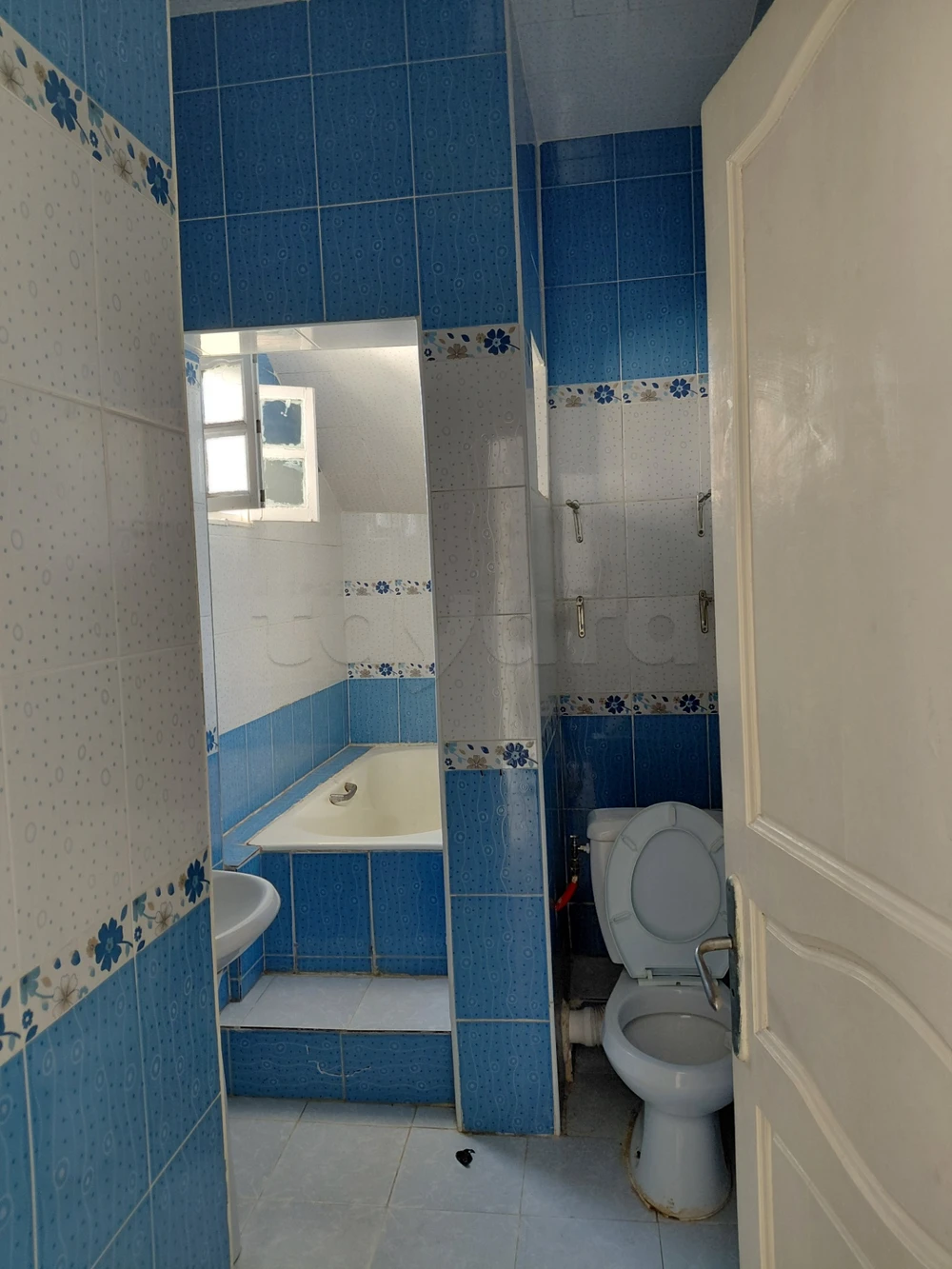 A louer s+3 a la marsa tabek