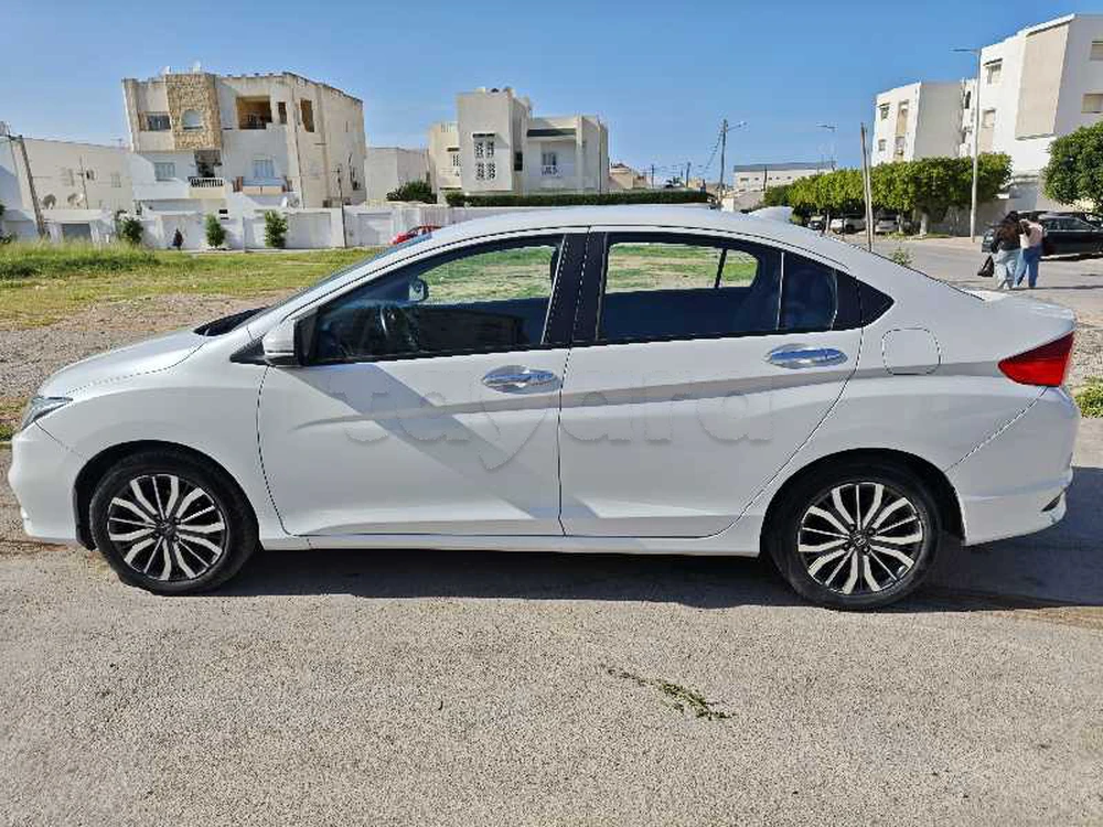 Carte voiture Honda City