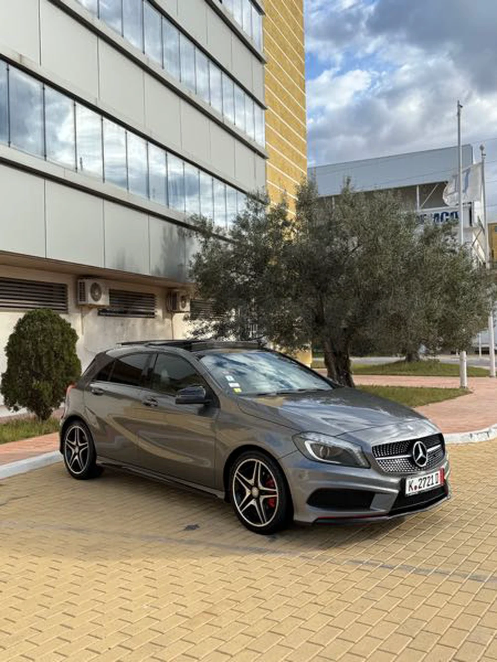 Carte voiture Mercedes-Benz Classe A