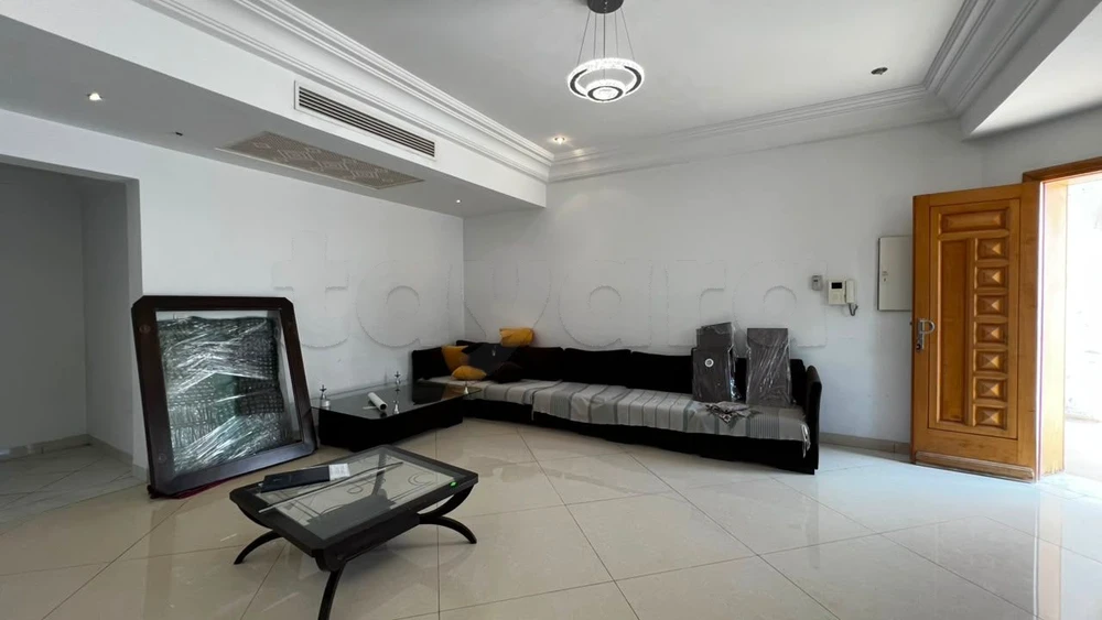 À vendre appartement S+3 au Lac 2