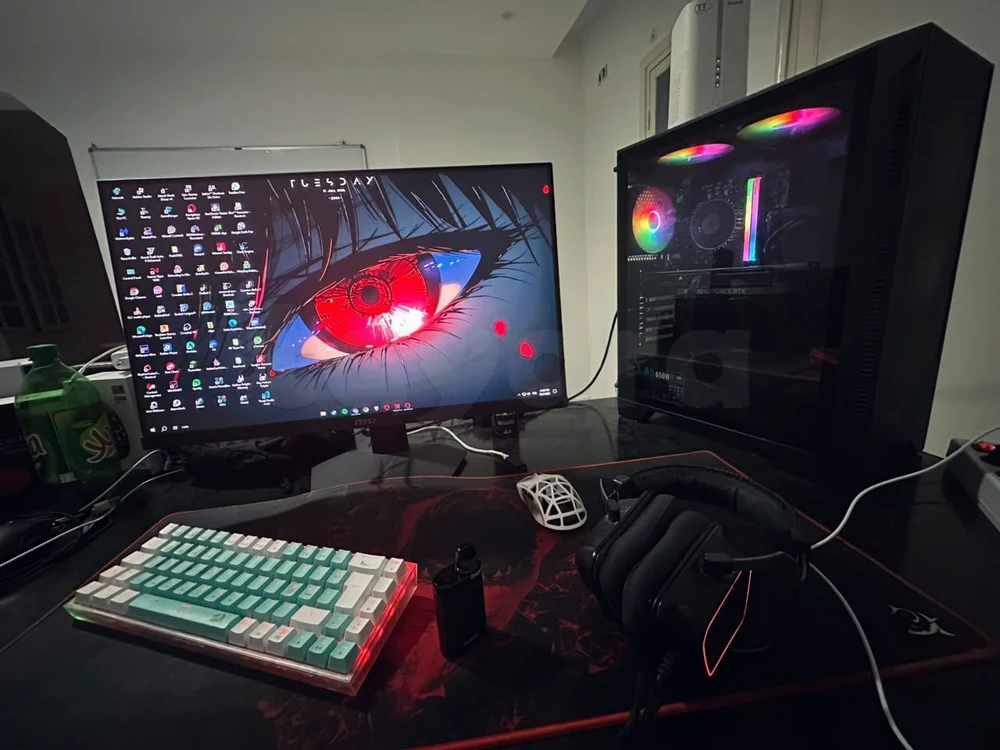 PC GAMING BUREAU+ECRAN MSI
