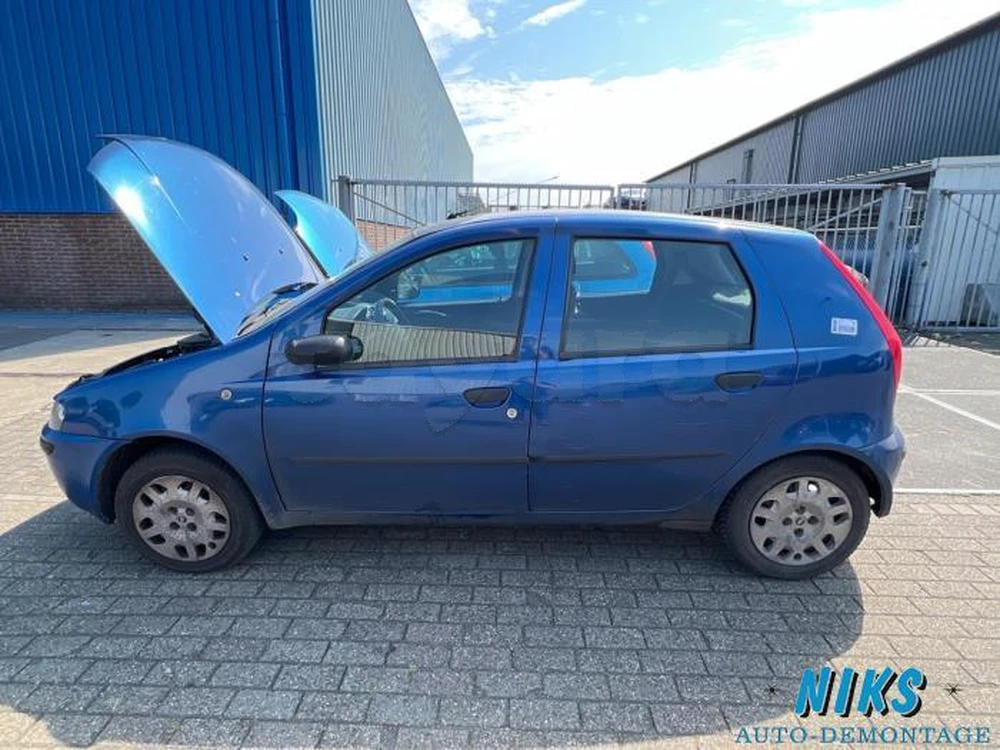 Carte voiture Fiat Punto