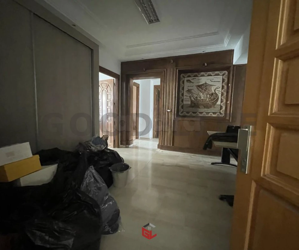 A Vendre Bureau au Lac 1