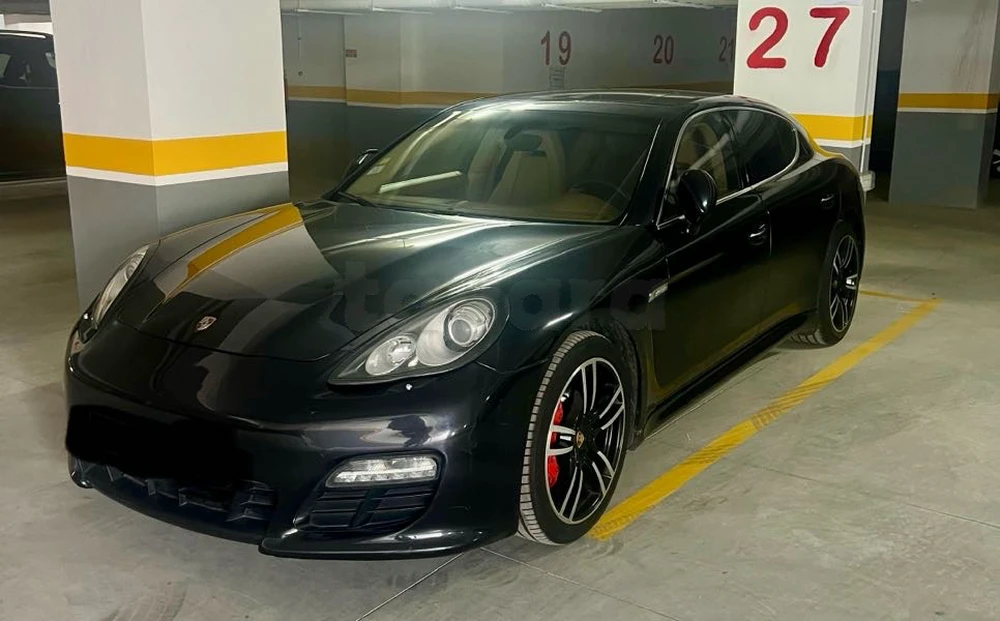 Carte voiture Porsche Panamera
