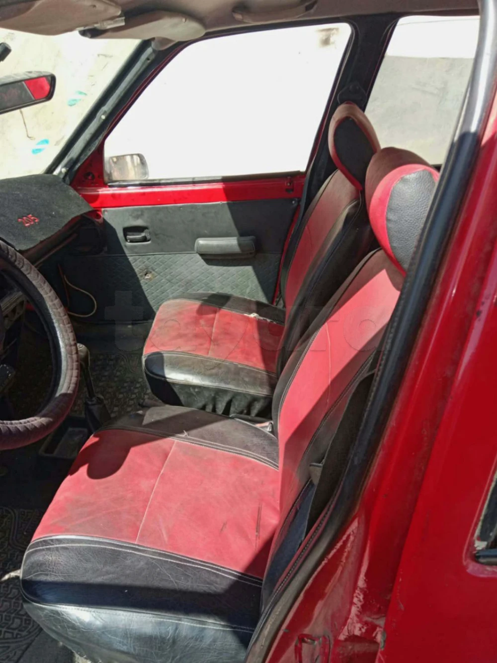 Peugeot 205