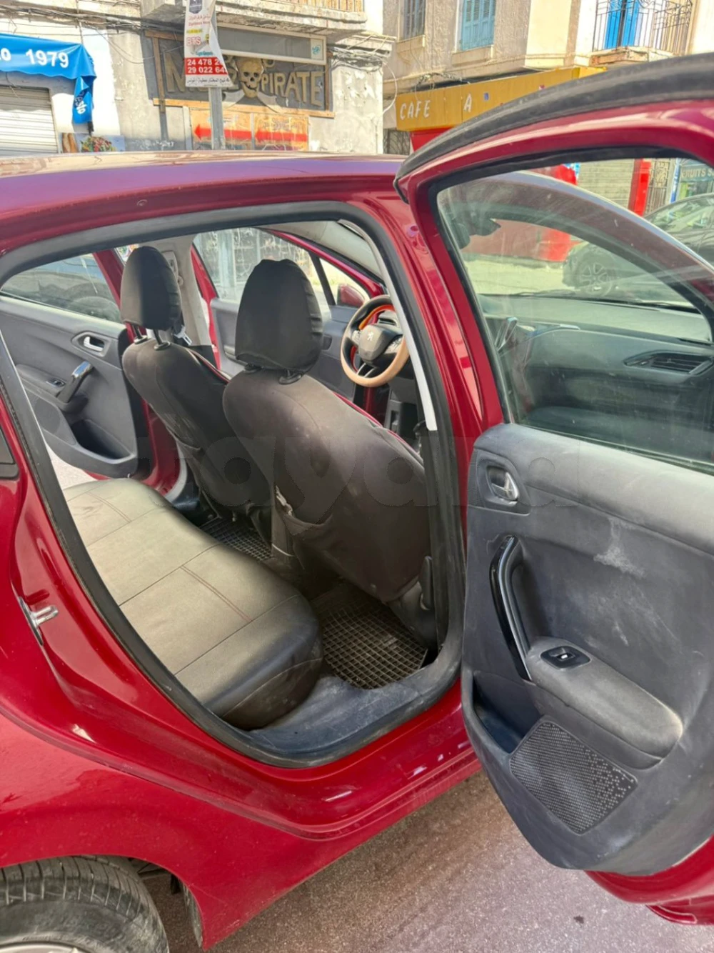 Carte voiture Peugeot 208