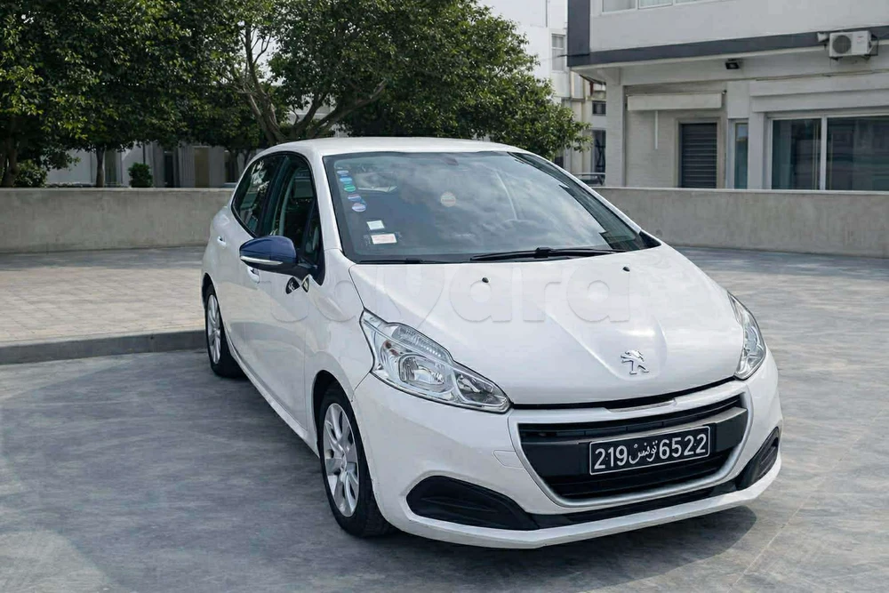 Carte voiture Peugeot 208