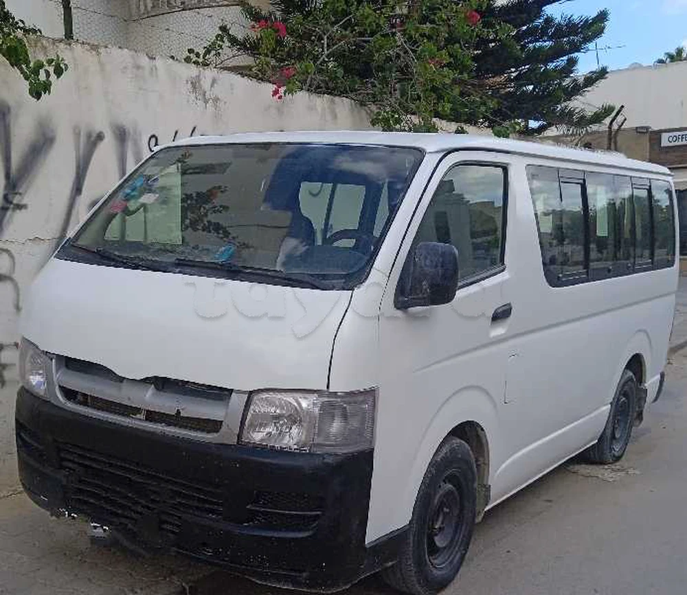 Carte voiture Toyota Hiace