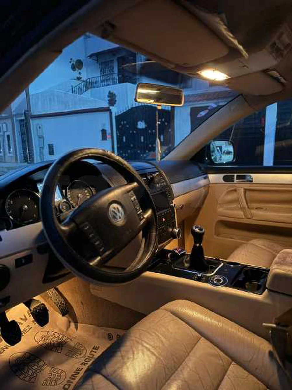 Carte voiture Volkswagen Touareg