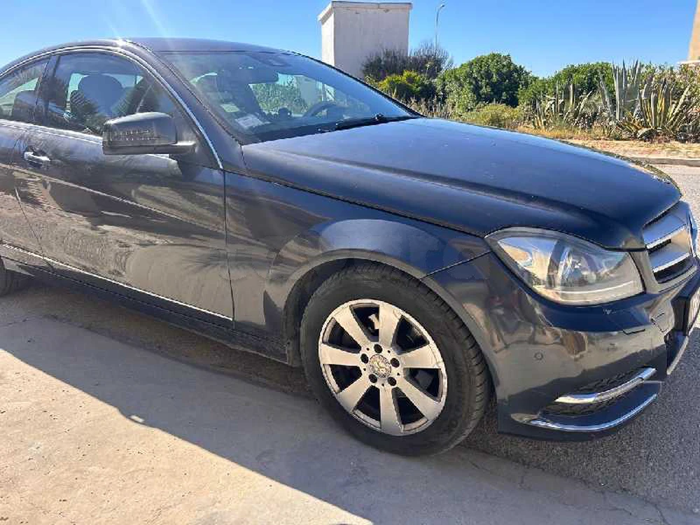 Carte voiture Mercedes-Benz Classe C