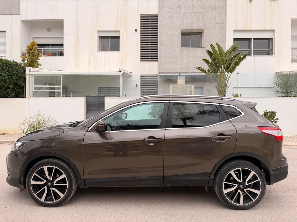 Carte voiture Nissan Qashqai