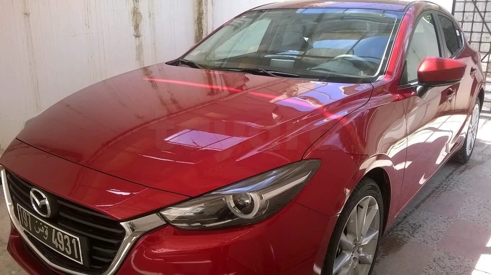 Carte voiture Mazda 3